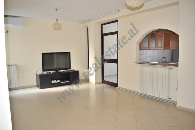 Office apartment for rent near Kavaja Street.
Located on the 6th floor of a new building with eleva